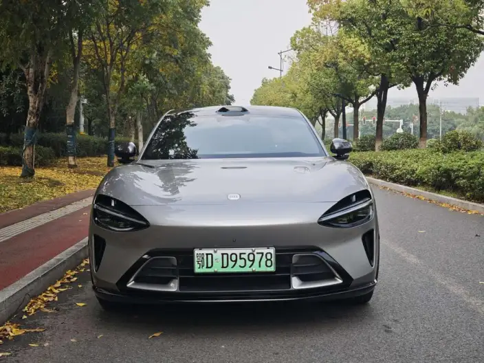 Xiaomi YU7 2025 Model 4WD Max Edition