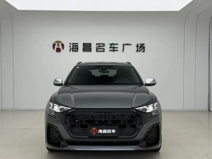 AUDI SQ8 2026 Model 4.0 TFSI quattro