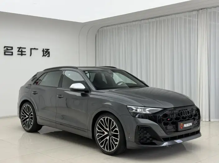 AUDI SQ8 2026 Model 4.0 TFSI quattro