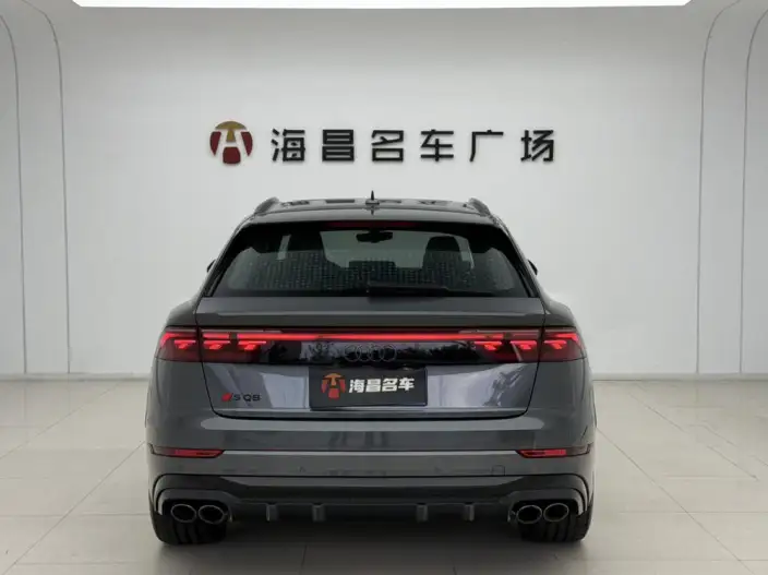 AUDI SQ8 2026 Model 4.0 TFSI quattro – фото 5