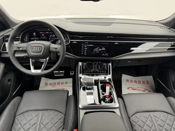 AUDI SQ8 2026 Model 4.0 TFSI quattro – фото 7