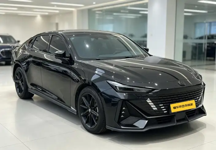 Changan UNI-V 2023 Model 1.5T Exclusive Model