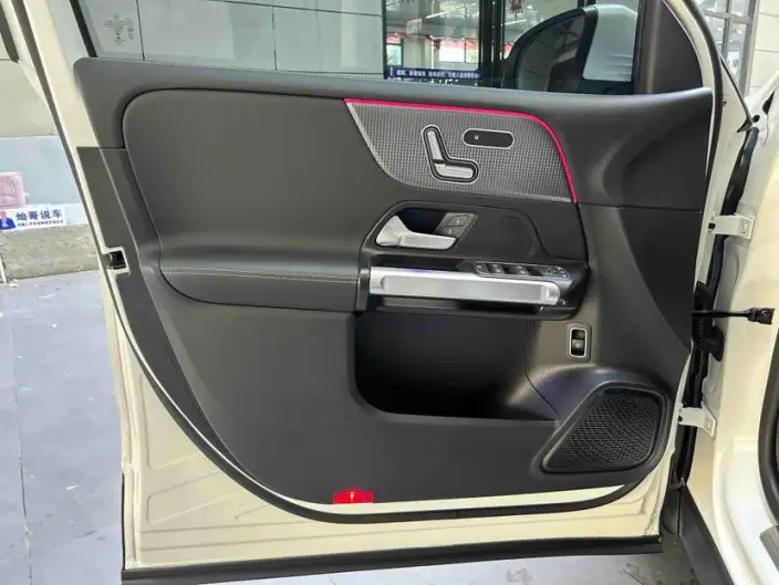 Mercedes-Benz EQB 2022 Model EQB 260 – фото 8