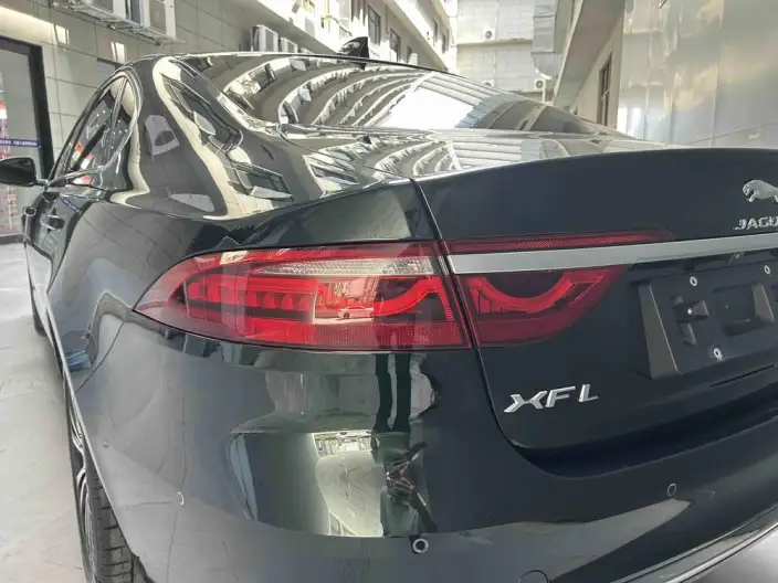 Jaguar XFL 2025 Model 2.0T P250 2WD Exclusive Deluxe Edition – фото 6