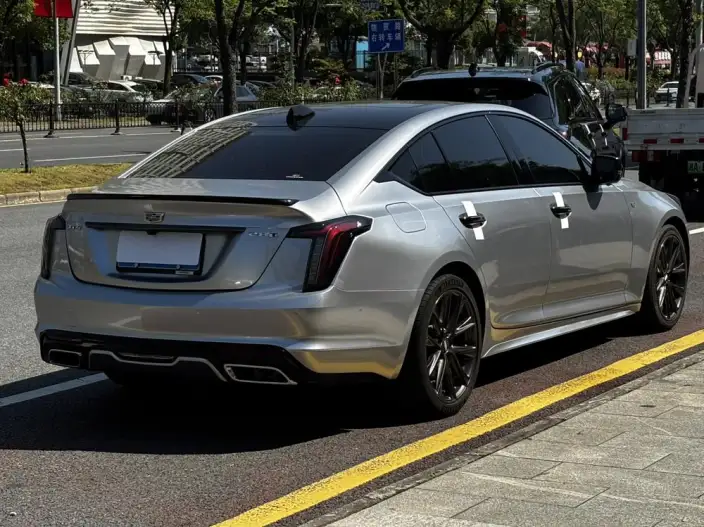 Cadillac CT5 2023 Model 28T Noble Model – фото 5