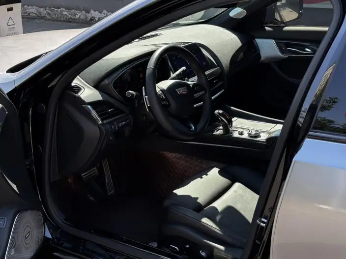 Cadillac CT5 2023 Model 28T Noble Model – фото 7