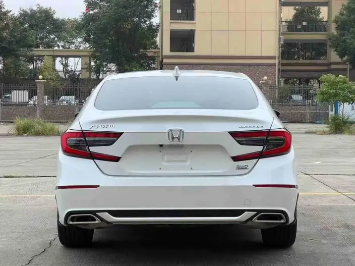 Honda Accord 2022 Model 260TURBO Deluxe Edition – фото 6