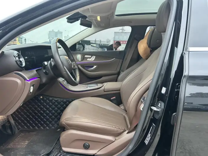 Mercedes-Benz E-Class 2023 Model E 300 L Luxury Model sedan – фото 8