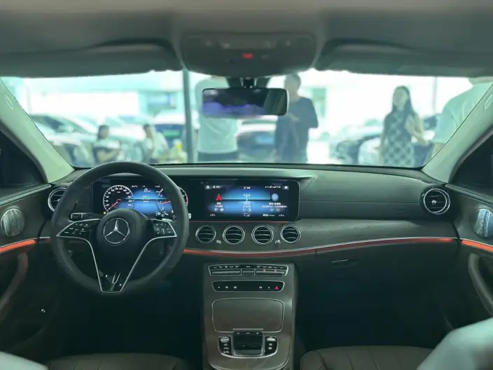 Mercedes-Benz E-Class 2023 Model E 300 L Luxury Model sedan – фото 10