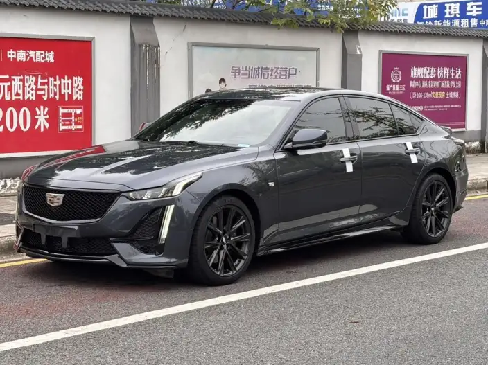 Cadillac CT5 2022 Model 28T Platinum Model