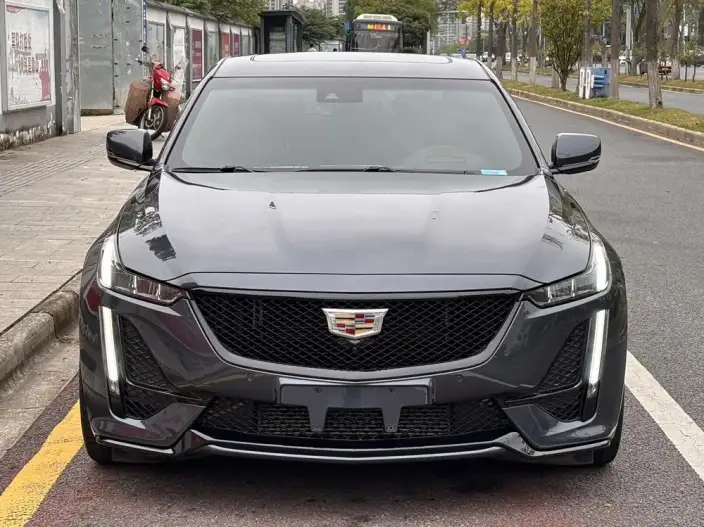 Cadillac CT5 2022 Model 28T Platinum Model