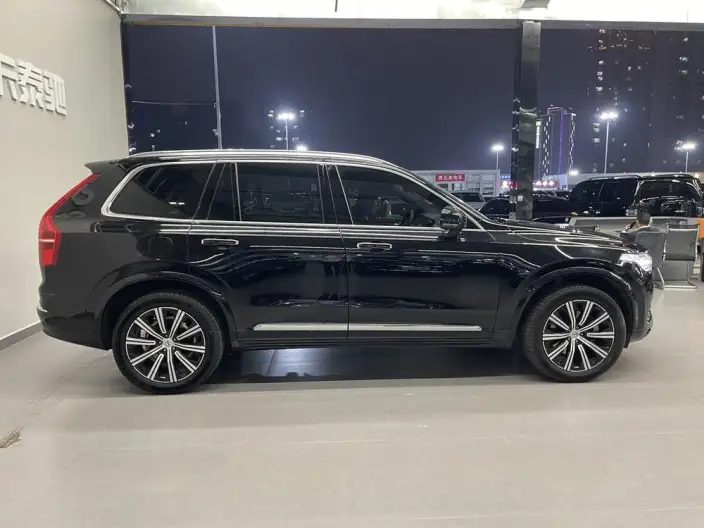 Volvo XC90 2023 Model B5 Zhixing Deluxe Edition 5 seat – фото 8