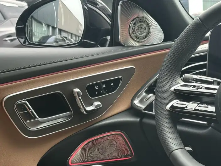 Mercedes-Benz E-Class 2026 Model E 300 L Luxury Model sedan – фото 9