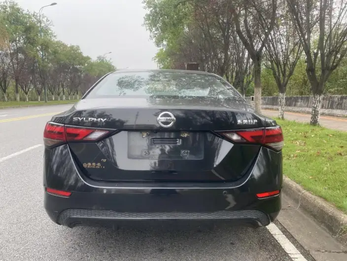 Nissan Sylphy 2022 Model 1.6L XL CVT Yuexiang Edition – фото 5
