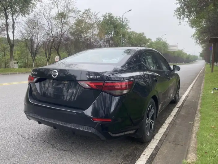 Nissan Sylphy 2022 Model 1.6L XL CVT Yuexiang Edition – фото 6