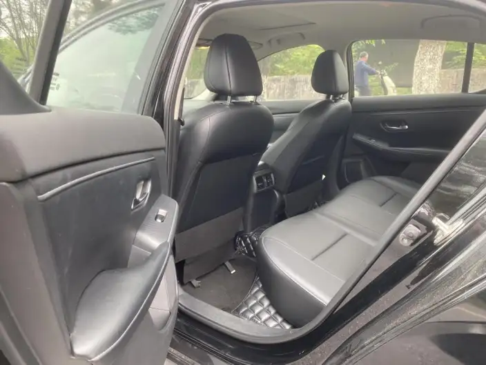 Nissan Sylphy 2022 Model 1.6L XL CVT Yuexiang Edition – фото 10