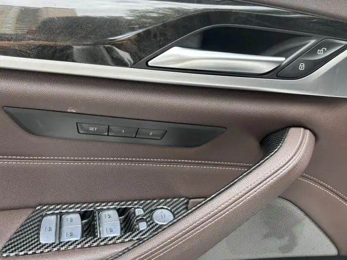 BMW 5 Series 2022 Model 525Li M Sports Set – фото 4