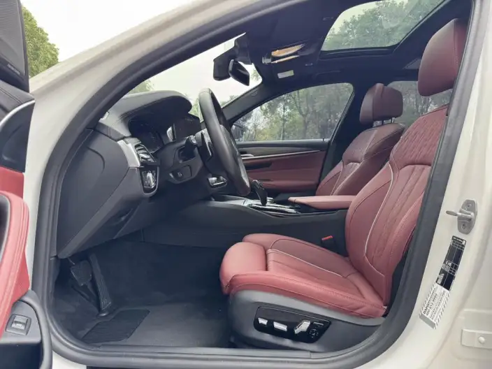 BMW 5 Series 2022 Model 530Li Exclusive Model M Sports Set – фото 8