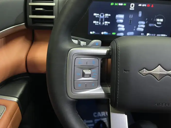 Titan 7 PHEV 2025 Model 200KM 2WD Max Edition – фото 10