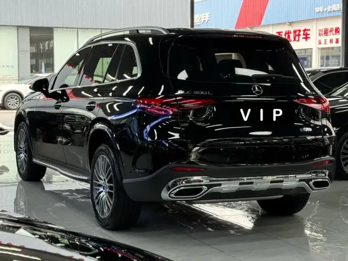 Mercedes-Benz GLC 2023 Model Facelift GLC 300 L 4MATIC Dynamic Model 7 seat – фото 4