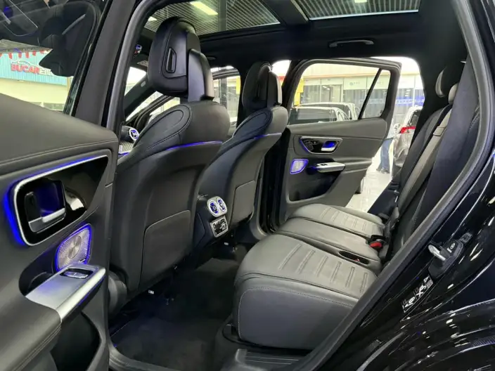 Mercedes-Benz GLC 2023 Model Facelift GLC 300 L 4MATIC Dynamic Model 7 seat – фото 8