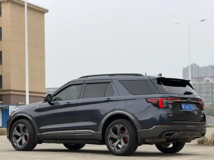 Ford Explorer 2023 Model EcoBoost 285 4WD ST-LINE 7 seat