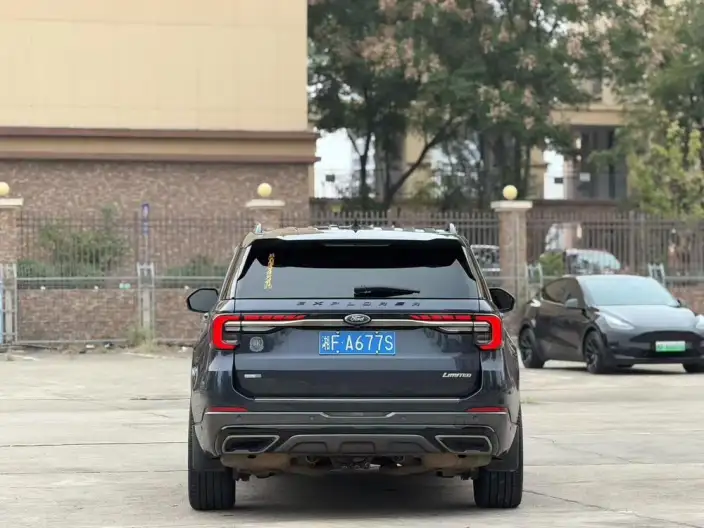 Ford Explorer 2023 Model EcoBoost 285 4WD ST-LINE 7 seat – фото 5