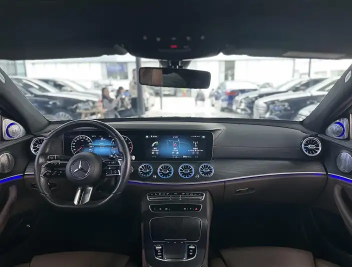 Mercedes-Benz E-Class 2022 Model Facelift II E 300 L Luxury Model Sports sedan – фото 10