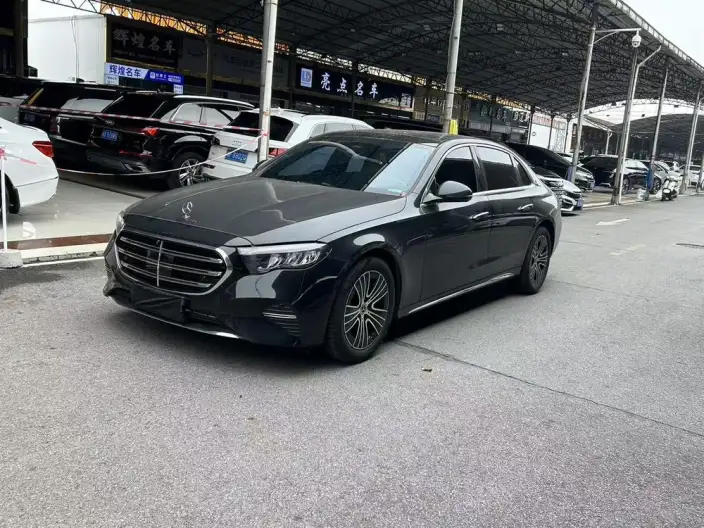 Mercedes-Benz E-Class 2025 Model E 260 L sedan