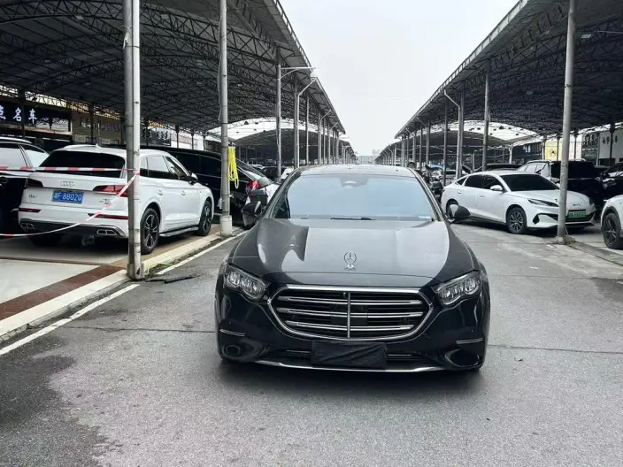 Mercedes-Benz E-Class 2025 Model E 260 L sedan