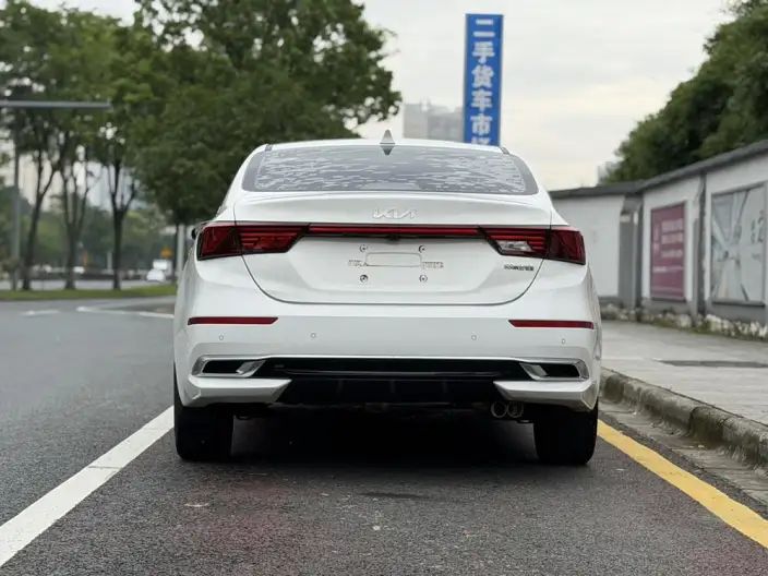 Kia K3 2021 Model Facelift 1.5L CVT Fashion Edition – фото 6