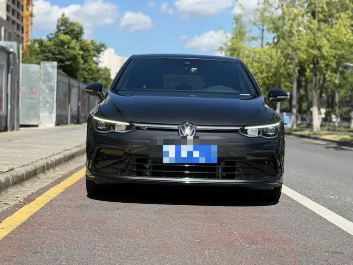 Volkswagen Golf 2021 Model 280TSI DSG R-Line
