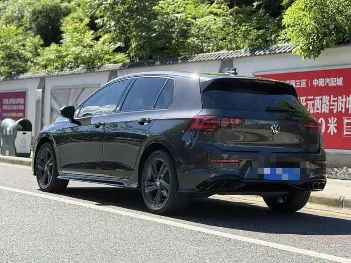 Volkswagen Golf 2021 Model 280TSI DSG R-Line – фото 5