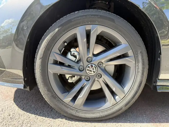 Volkswagen Golf 2021 Model 280TSI DSG R-Line – фото 10