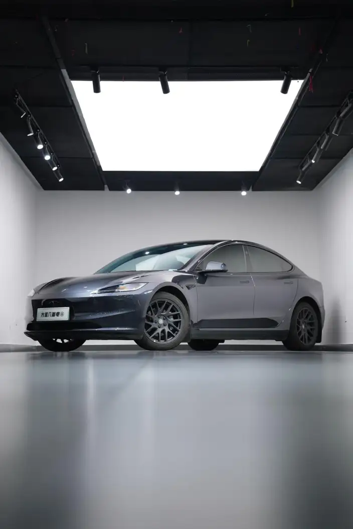 Model 3 2025 Model Rear-wheel drive version – фото 7