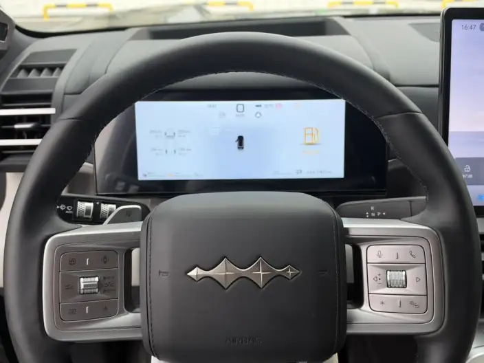 Titan 7 PHEV 2025 Model 190KM 4WD Ultra Edition – фото 6