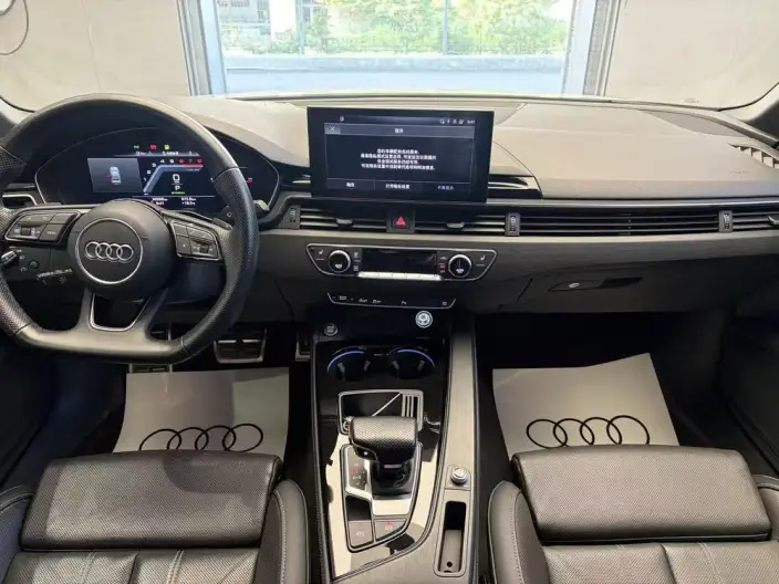 Audi A4 L 2024 Model 40 TFSI Luxury Dynamic Model – фото 7