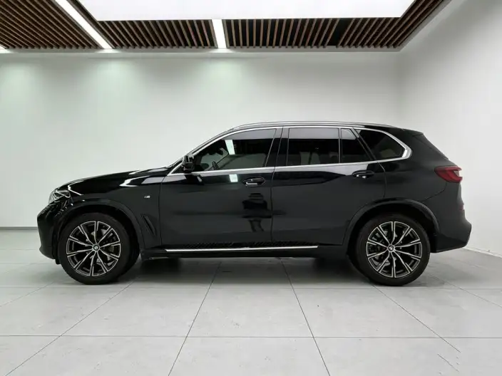 BMW X5 Imported 2022 Model xDrive30i M Sports Set