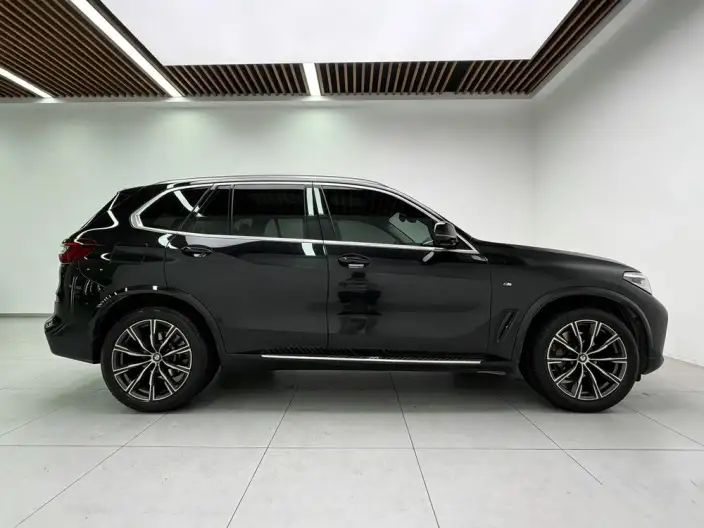 BMW X5 Imported 2022 Model xDrive30i M Sports Set – фото 8