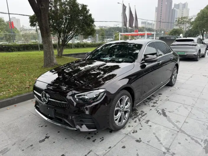 Mercedes-Benz E-Class 2023 Model Facelift E 300 L Fashion Model Sports sedan