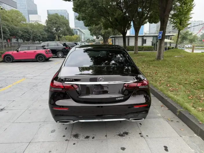 Mercedes-Benz E-Class 2023 Model Facelift E 300 L Fashion Model Sports sedan – фото 6