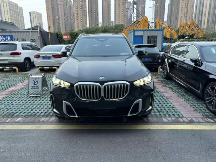 BMW X5 2023 Model xDrive30Li M Sports Set