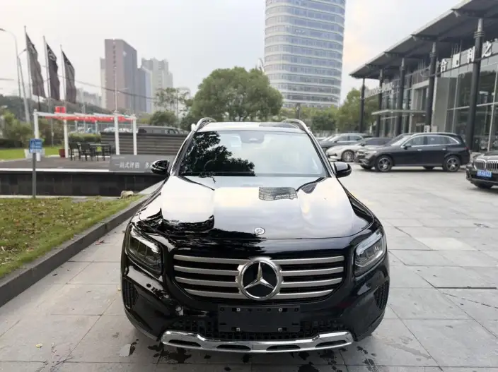 Mercedes-Benz GLB 2024 Model Facelift GLB 220 Fashion Model