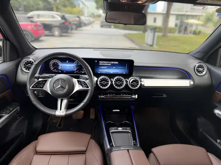 Mercedes-Benz GLB 2024 Model Facelift GLB 220 Fashion Model – фото 10
