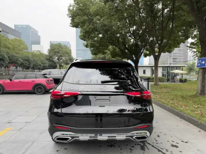 Mercedes-Benz GLC 2024 Model Facelift GLC 300 L 4MATIC Dynamic Model 7 seat – фото 6