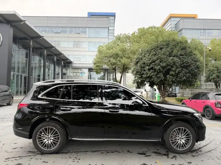 Mercedes-Benz GLC 2024 Model Facelift GLC 300 L 4MATIC Dynamic Model 7 seat – фото 8