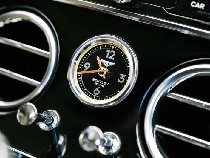 Continental 2022 Model 4.0T GT V8 – фото 9