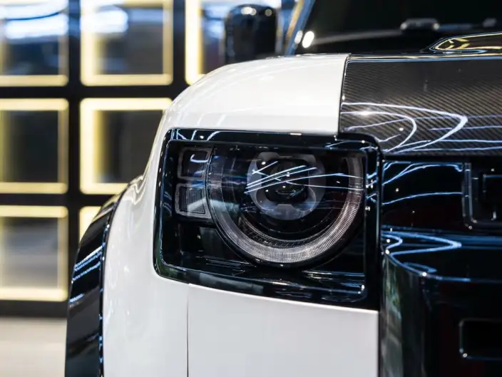 Land Rover Defender 2023 Model Facelift 110 3.0T X P400 – фото 9
