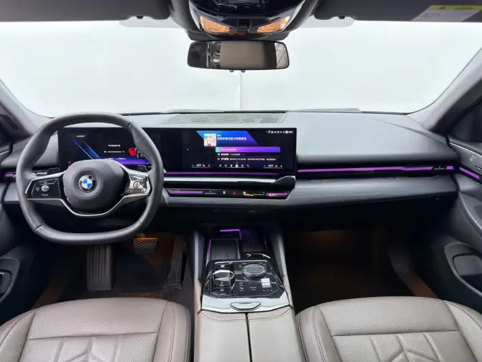 BMW 5 Series 2024 Model 525Li Luxury Set – фото 10