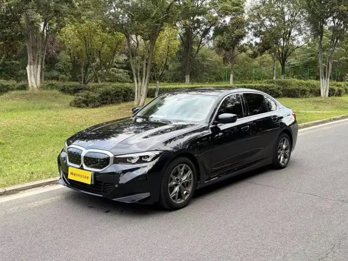 BMW i3 2023 Model eDrive35L